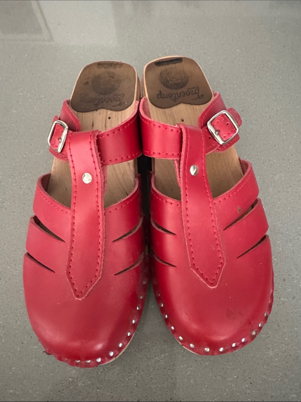 Troentorps of Sweden red leather clogs 39